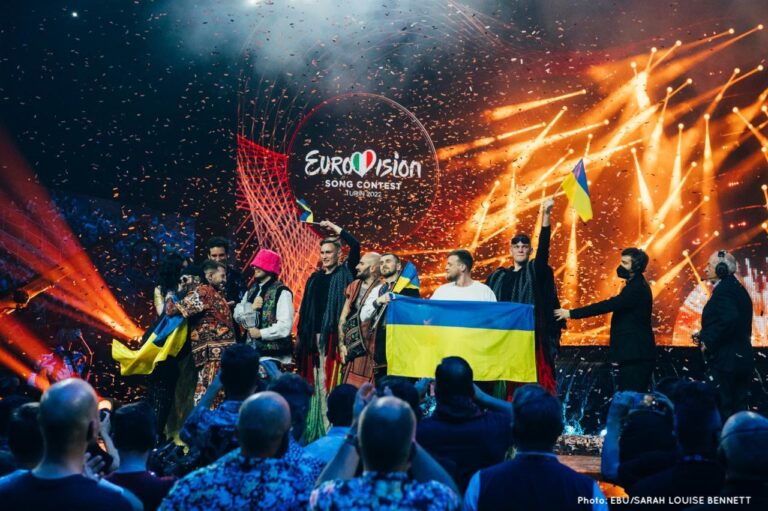 Kalush Orchestra from Ukraine wins Eurovision 2022!