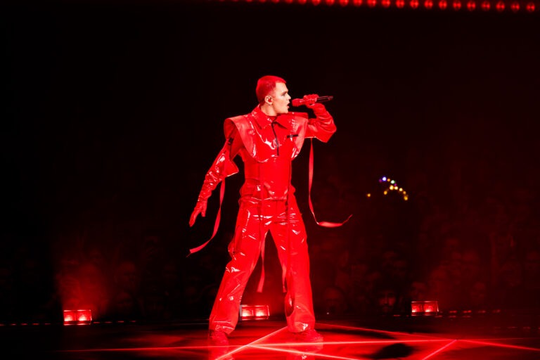 First Semi-Final: Belgium / Red Sebastian - Strobe Lights