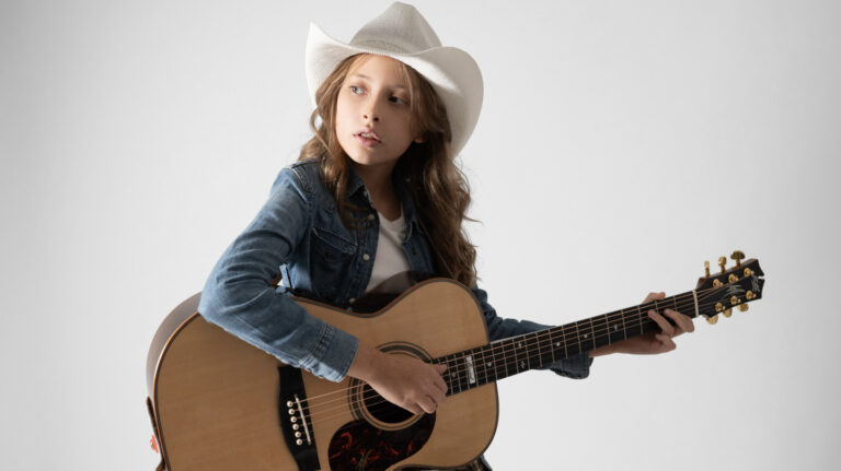 Martina CRV will sing 'Beyond The Stars' for San Marino in Tbilisi